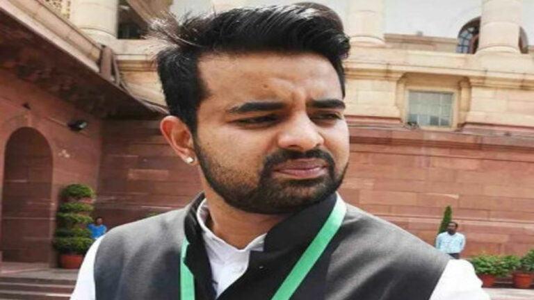 Prajwal Revanna : నేడు భారత్‌కు ప్రజ్వల్ రేవణ్ణ.. బెంగళూరు ఎయిర్ పోర్టులోనే అరెస్ట్ చేసే ఛాన్స్