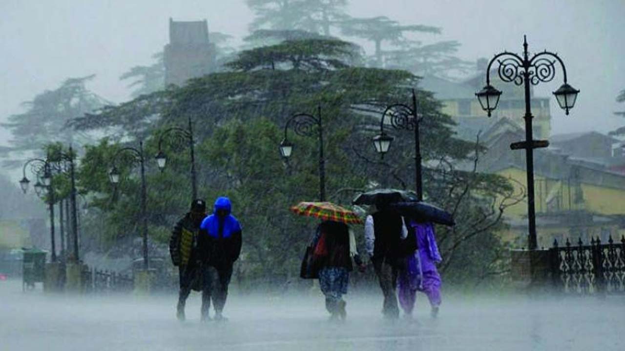 Ap Weather:  ఏపీలోని ఈ జిల్లాల్లో భారీ వర్షాలు పడే అవకాశం
