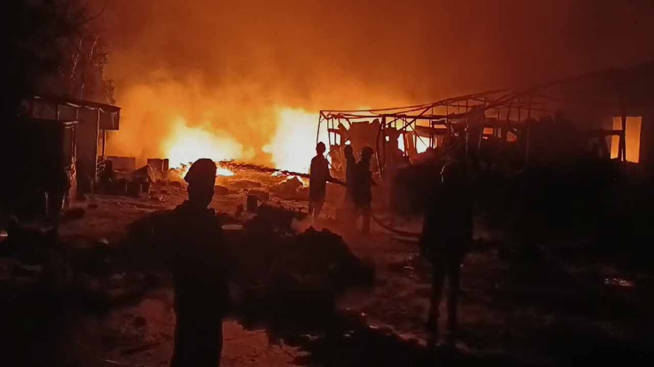 Fire Accident: రంగారెడ్డి శ్రీనాత్ ఒవన్ ప్యాక్ కంపెనీలో అగ్ని ప్రమాదం..