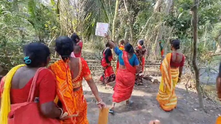 Sandeshkhali: బెంగాల్ సందేశ్‌ఖాలీలో టెన్షన్.. తృణమూల్ ఎమ్మెల్యే సహాయకుడిపై దాడి..