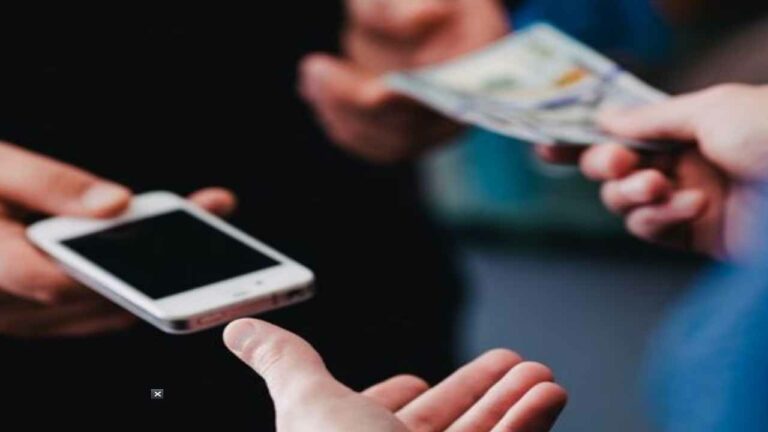 Second Hand Phone: సెకెండ్ హ్యాండ్ ఫోన్ కొంటున్నారా.. తస్మాత్ జాగ్రత్త..