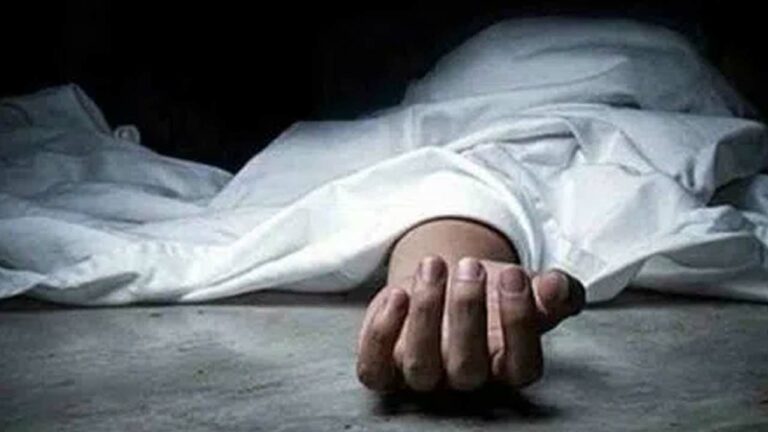 Rajasthan: విషాదం.. తండ్రి గొంతు కోసి, తన కొడుకుతో చెరువులో దూకి వ్యక్తి ఆత్మహత్య