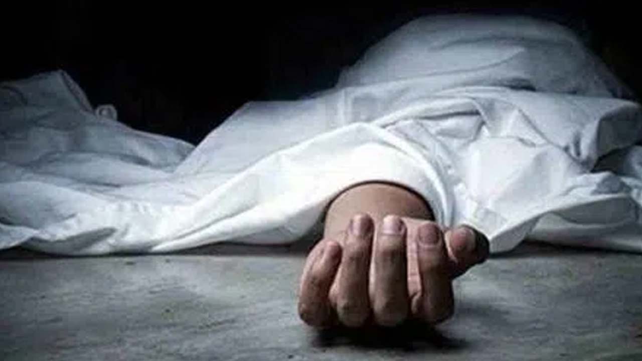 Rajasthan: విషాదం.. తండ్రి గొంతు కోసి, తన కొడుకుతో చెరువులో దూకి వ్యక్తి ఆత్మహత్య