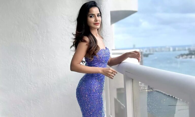 Ashu Reddy: పేరు మార్చుకున్న బిగ్ బాస్ బ్యూటీ.. ఇప్పుడన్నా కలిసోస్తుందా?