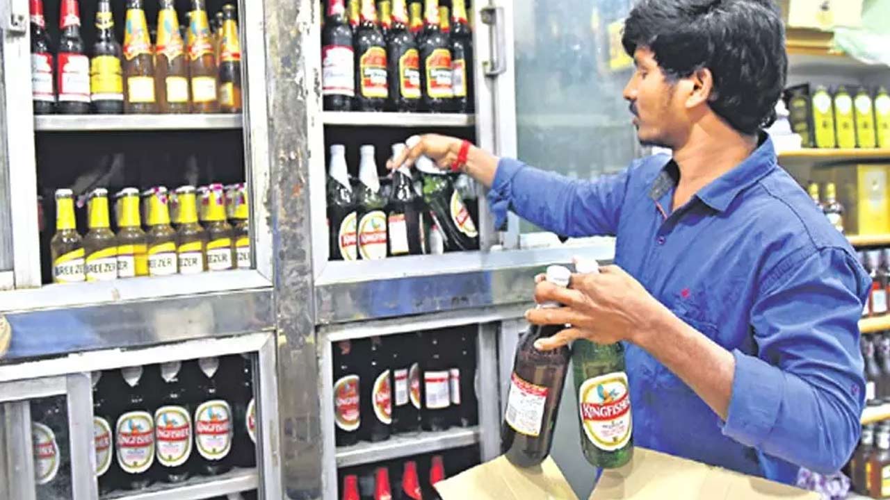 Wine Shops Close: మందుబాబులకు బ్యాడ్‌న్యూస్.. మరికొన్ని గంటల్లో వైన్స్‌ బంద్‌..