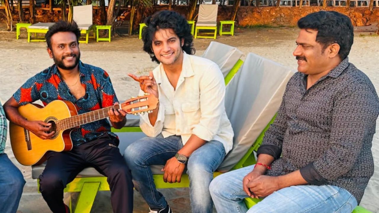 Aadi Sai Kumar: గోవాలో ఆది ‘కృష్ణ ఫ్రమ్ బృందావనం’ మ్యూజిక్ సిట్టింగ్స్..