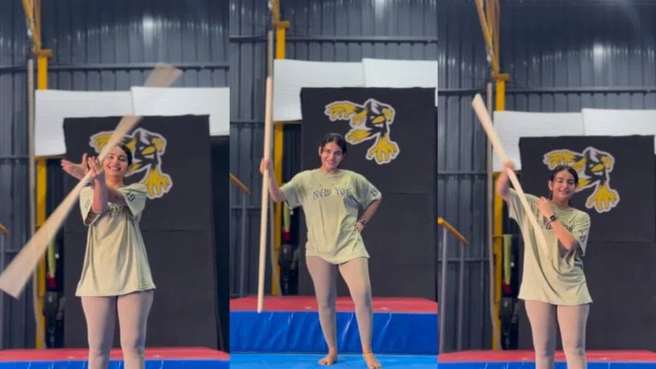 Ananya Nagalla : కర్ర సాముతో అదరగొడుతున్న అనన్య.. వీడియో వైరల్..