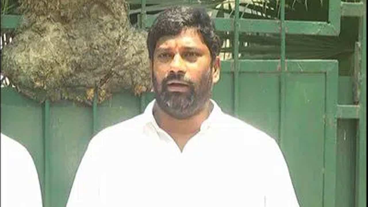 Balka Suman : చంద్రబాబు డైరెక్షన్‌లో రేవంత్ రెడ్డి నడుస్తున్నారు