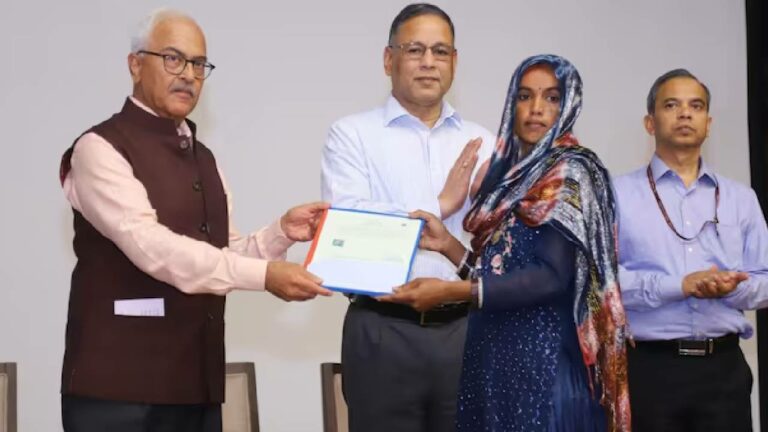 CAA: సీఏఏ చట్టం ప్రకారం తొలిసారిగా 14 మందికి భారతీయ పౌరసత్వం..