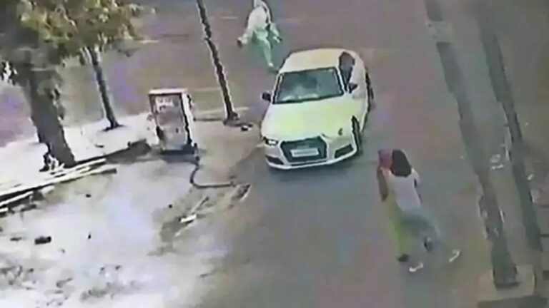 HIT and RUN: కారు ఢీకొని అమాంతం గాల్లోకి ఎగిరిన రిటైర్డ్ ఉద్యోగి.. వీడియో వైరల్..