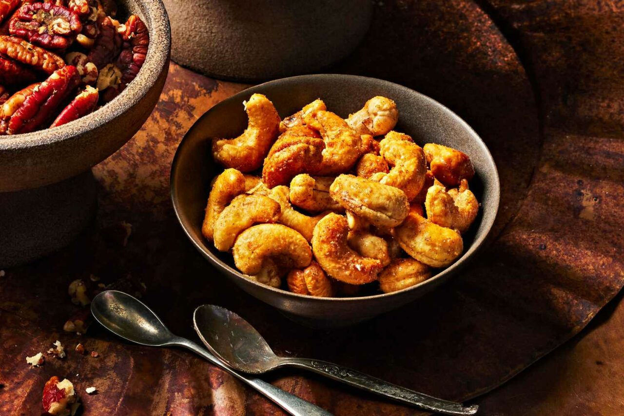 Cashew Benefits : జీడిపప్పులను తేనెలో నానబెట్టి తీసుకుంటే ఎన్ని ప్రయోజనాలో తెలుసా?