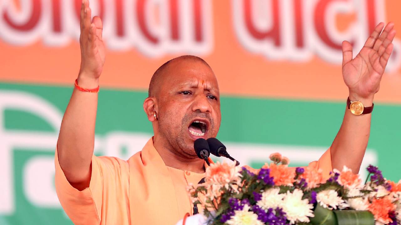Yogi Adityanath: ఈ ఎన్నికలు రామ భక్తులకు, రామ ద్రోహులకు మధ్య జరుగుతోంది..