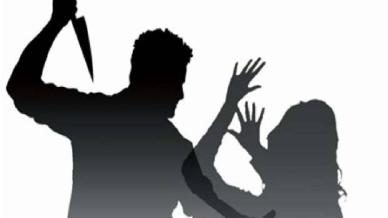 Karnataka: భార్యతో గొడవ.. తల నరికి, ముక్కలు ముక్కలు చేసిన భర్త..