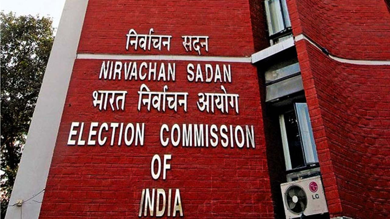 Election Commission: బీజేపీ, కాంగ్రెస్ ప్రచారాలపై అభ్యంతరం.. నోటీసులు