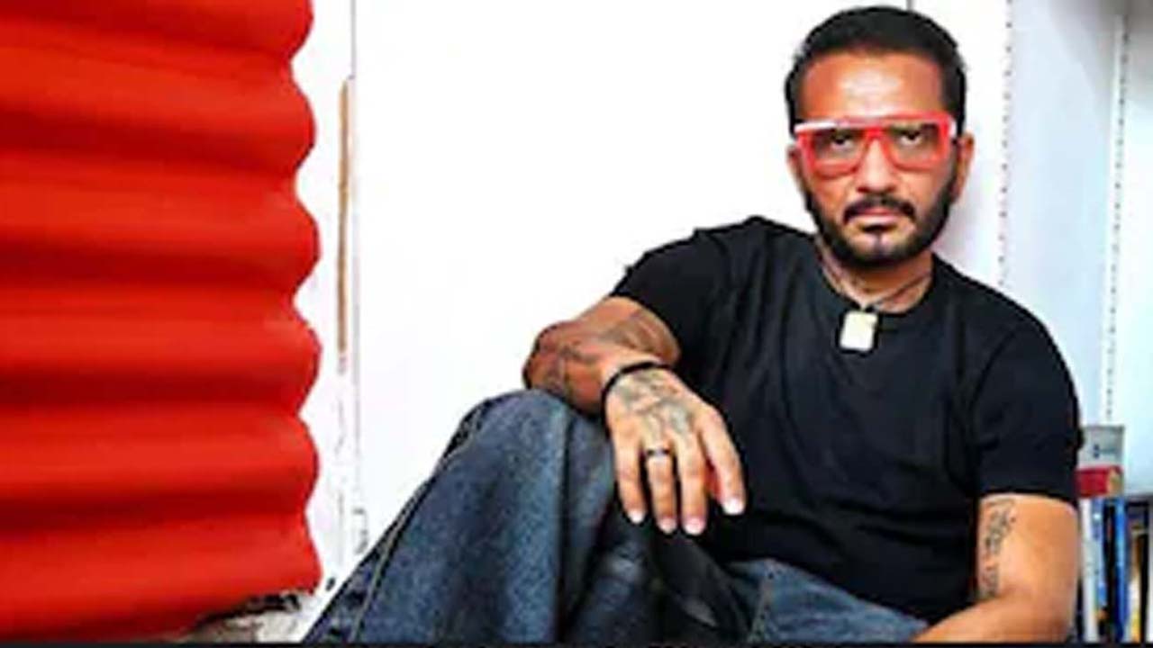 Mumbai hoarding: వెలుగులోకి వచ్చిన దారుణమైన విషయాలు.. నిందితుడి హిస్టరీ ఇదే!