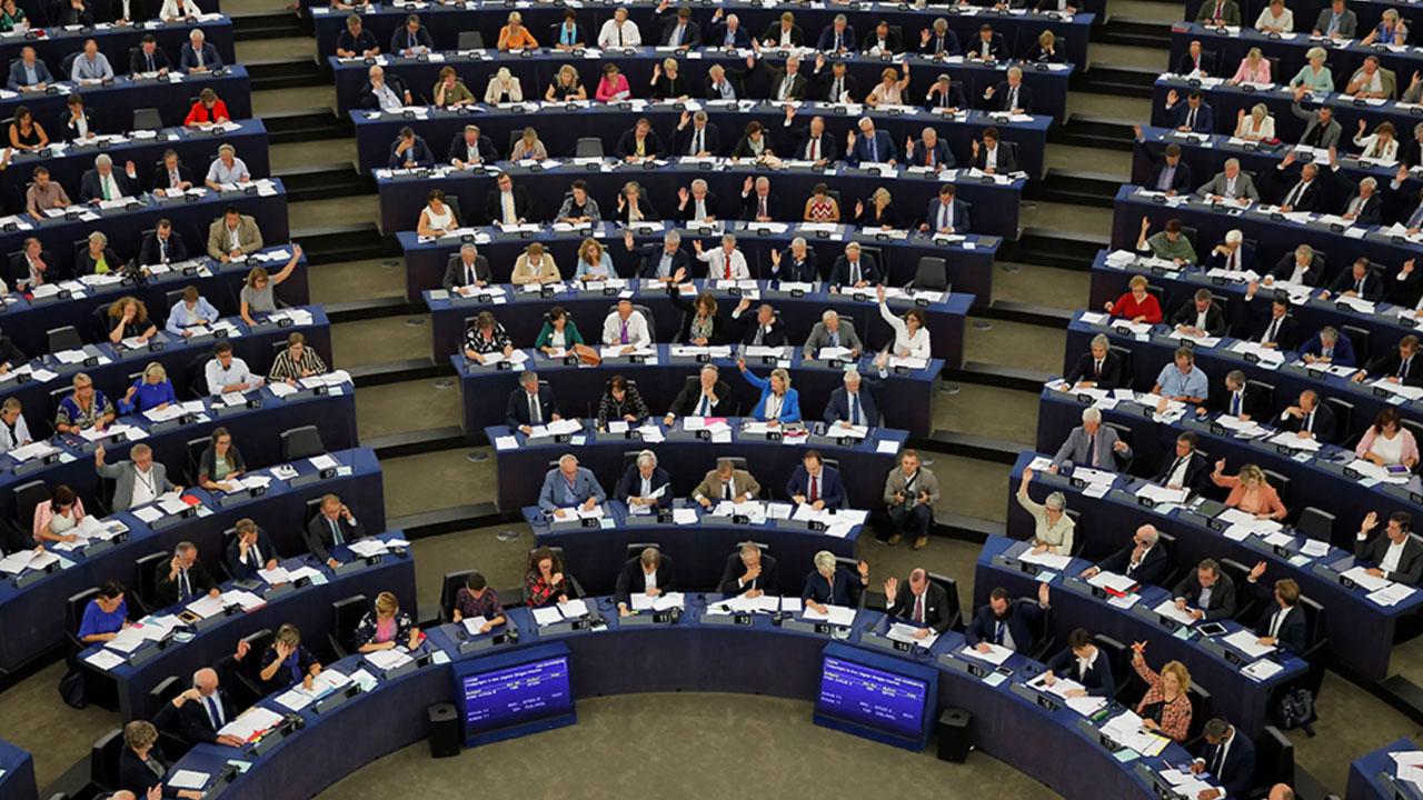 EU vs Iran: ఇరాన్ రక్షణ మంత్రితో సహా తొమ్మిది సంస్థలపై ఈయూ ఆంక్షలు..