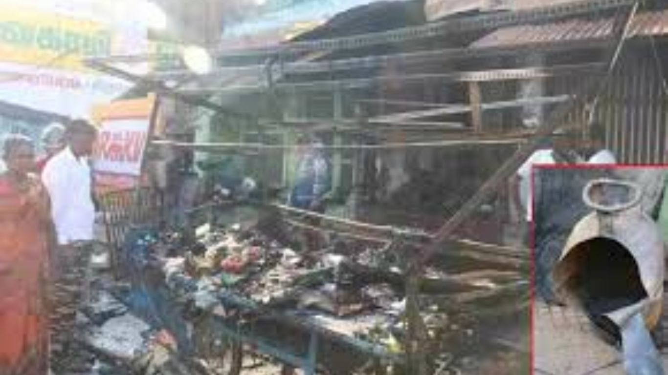 LPG Cylinder Explodes: సమోసా దుకాణంలో పేలిన ఎల్‌పీజీ సిలిండర్.. వీడియో వైరల్..