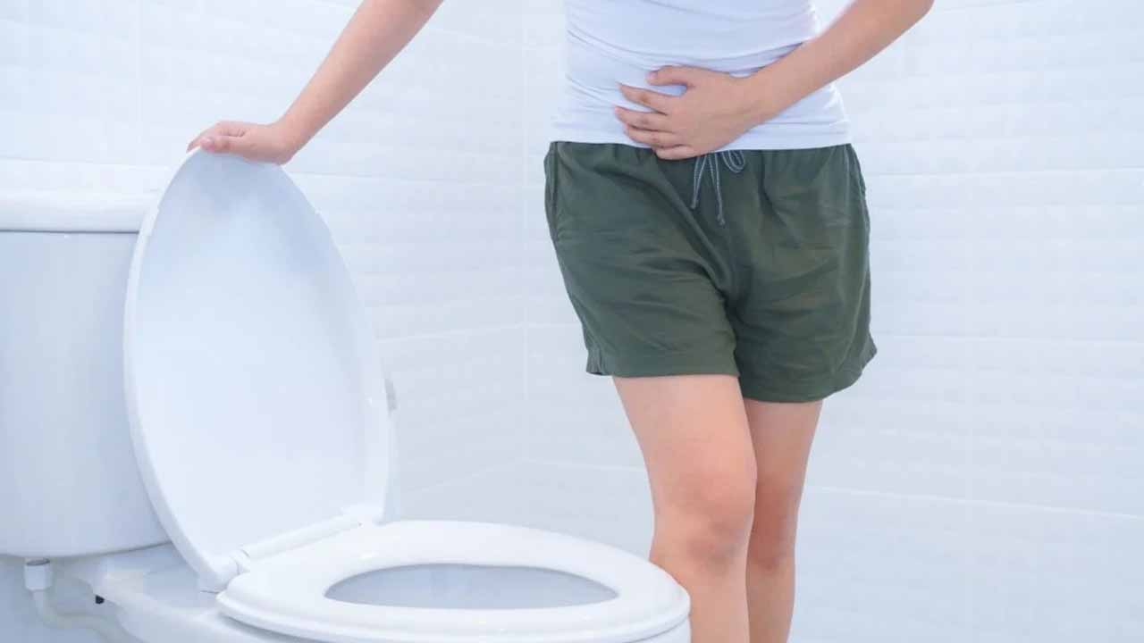 Loose Motions: మోషన్స్ కు చెక్ పెట్టే నేచురల్ రెమెడీస్..