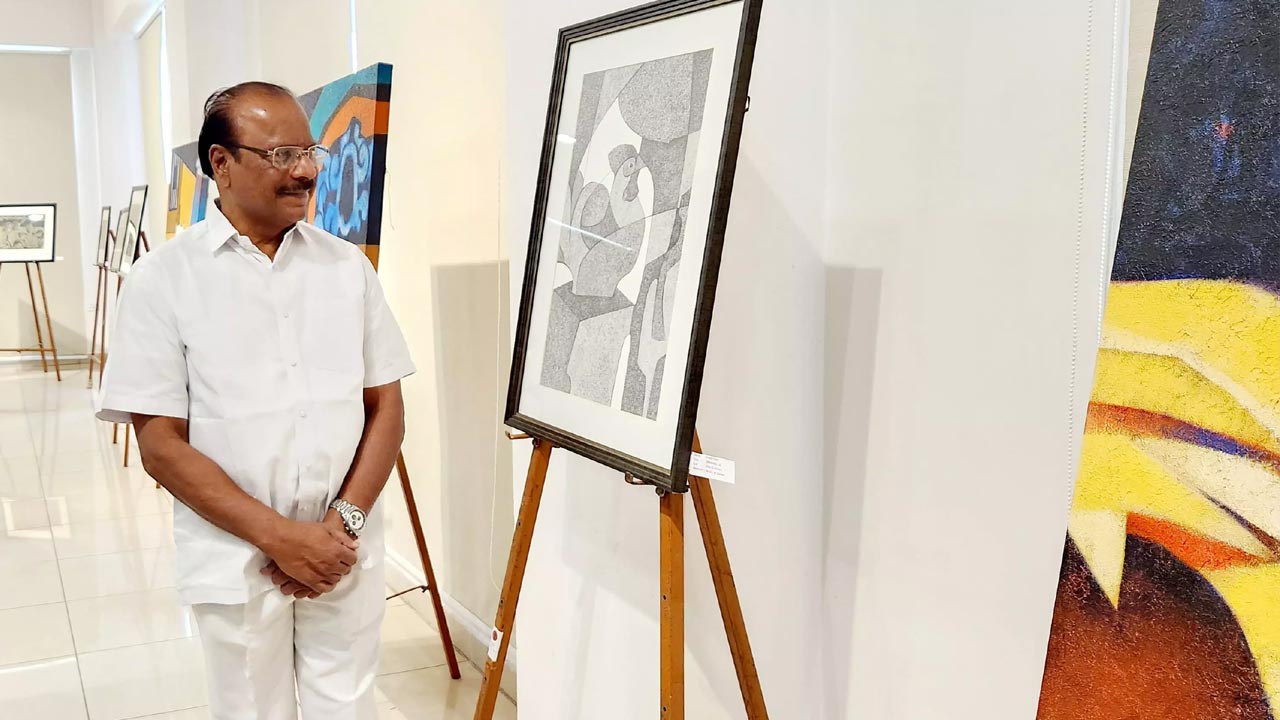 Spectrum Art Exhibition : స్పెక్ట్రమ్ ఆర్ట్ ఎగ్జిబిషన్‌ను ప్రారంభించిన త్రిపుర గవర్నర్ ఇంద్రసేనారెడ్డి