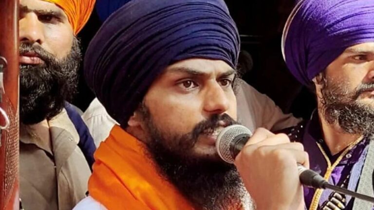 Amritpal singh: ఎంపీగా పోటీ చేయనున్న ఖలిస్థానీ ఉగ్రవాది.. తాత్కాలిక బెయిల్ కోసం కోర్టుకు..!