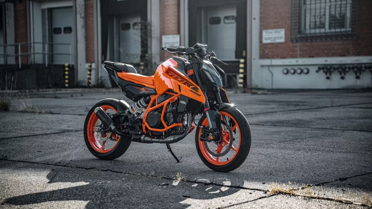KTM Duke Bike: అదిరిపోయే ఫీచర్స్ కేటిఎం కొత్త బైక్ వచ్చేసింది.. ధర ఎంతంటే ?