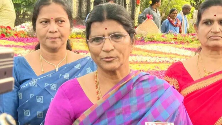 Laxmi Parvati : ఎన్టీఆర్ ఆశీస్సులు జగన్ మోహన్ రెడ్డికి అందాలని కోరుకుంటున్న
