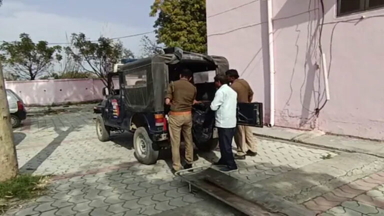 Heart breaking Incident: అంత్యక్రియలకు డబ్బులు లేవని మూడు రోజులుగా ఇంట్లోనే మృతదేహం