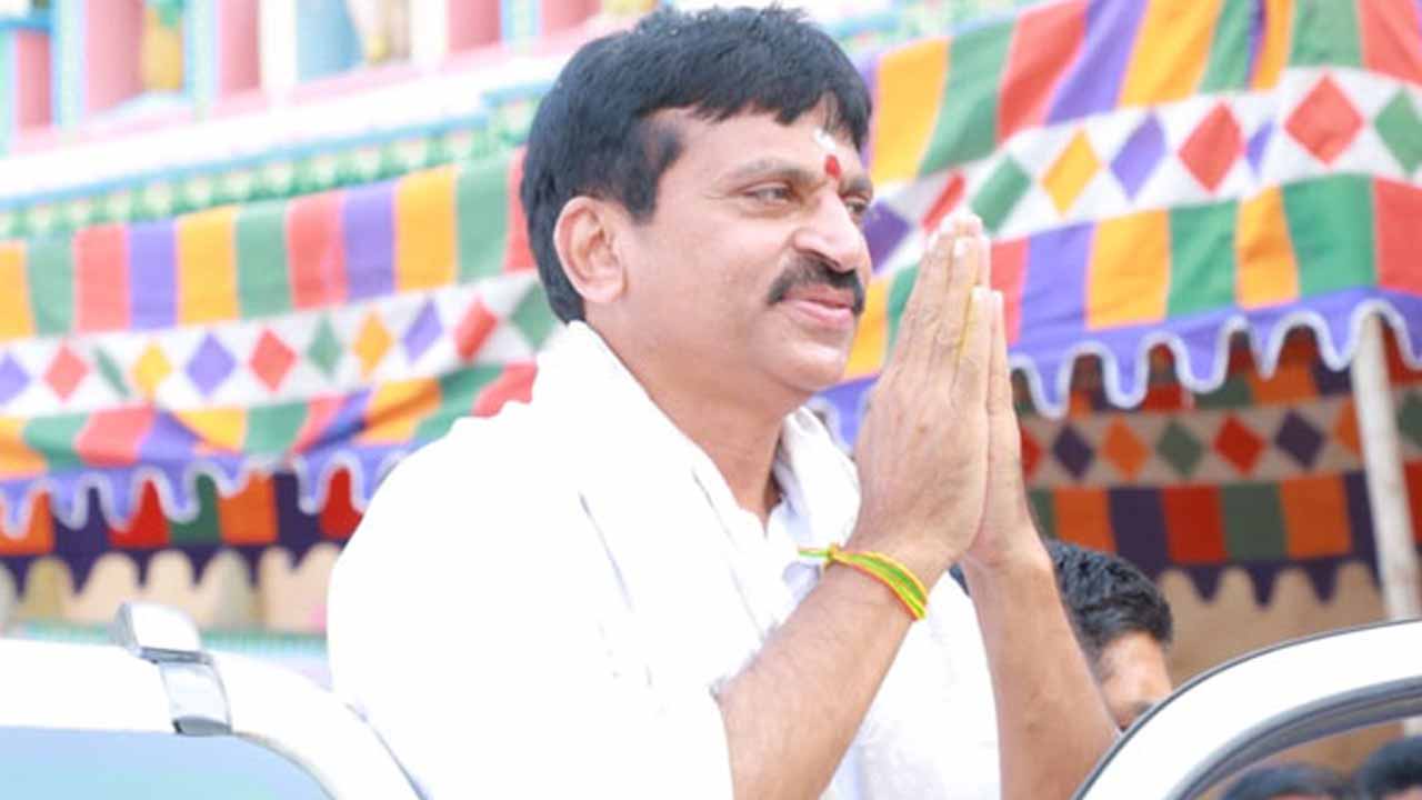 Ponguleti Srinivasa Reddy: ప్రతి గ్రామంలో సీసీ రోడ్లు పూర్తి చేసే బాధ్యత నాది..