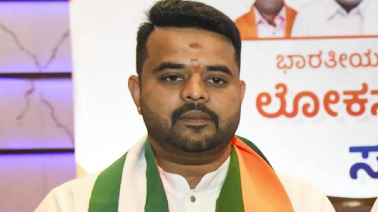 Prajwal Revanna: ఇండియాకు రావడానికి ముందే ప్రజ్వల్ రేవణ్ణ ముందస్తు బెయిల్ పిటిషన్..