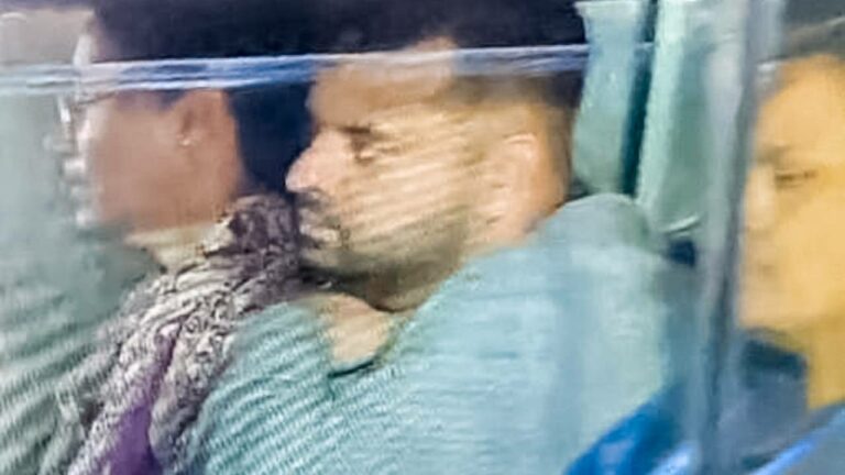 Prajwal Revanna Arrest: “మహిళా పోలీస్” టీమ్‌తో ప్రజ్వల్ రేవణ్ణ అరెస్ట్.. సిట్ సానుకూల సందేశం..