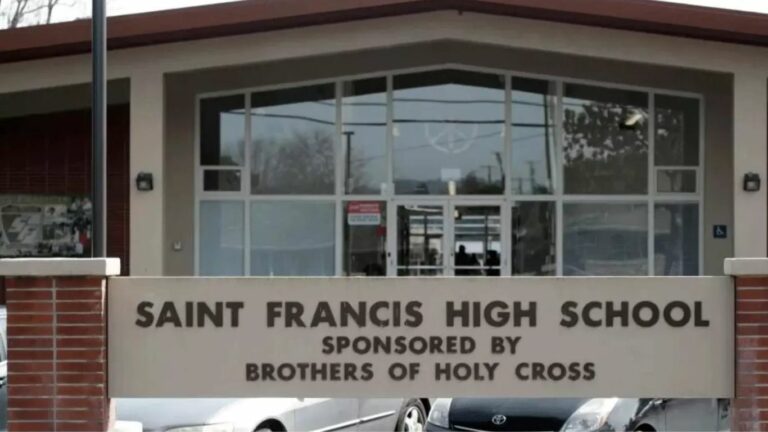 Court Shocked To School: ముఖాలు నల్లగా ఉన్నాయంటూ విద్యార్థులను బహిష్కరణ చేసిన స్కూలు యాజమాన్యం..