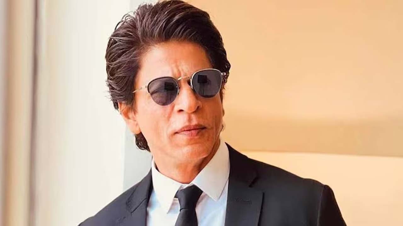 ShahRukhKhan: షారూఖ్‌ఖాన్‌కు అస్వస్థత.. ఆస్పత్రికి తరలింపు.. డిశ్చార్జ్!