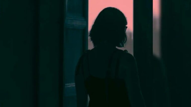 Uttar Pradesh: 25 ఏళ్ల యువతి, 16 ఏళ్ల అబ్బాయితో లవ్.. తనతోనే ఉంటా లేకపోతే చస్తా అంటూ బెదిరింపు..