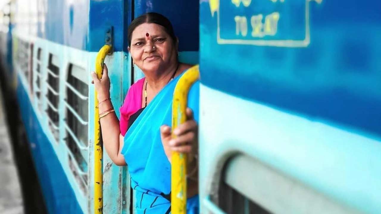 Woman Rights : మహిళలు ఇది మీకే.. 6 ముఖ్యమైన భారతీయ రైల్వే చట్టాలను తెలుసుకోండి..!