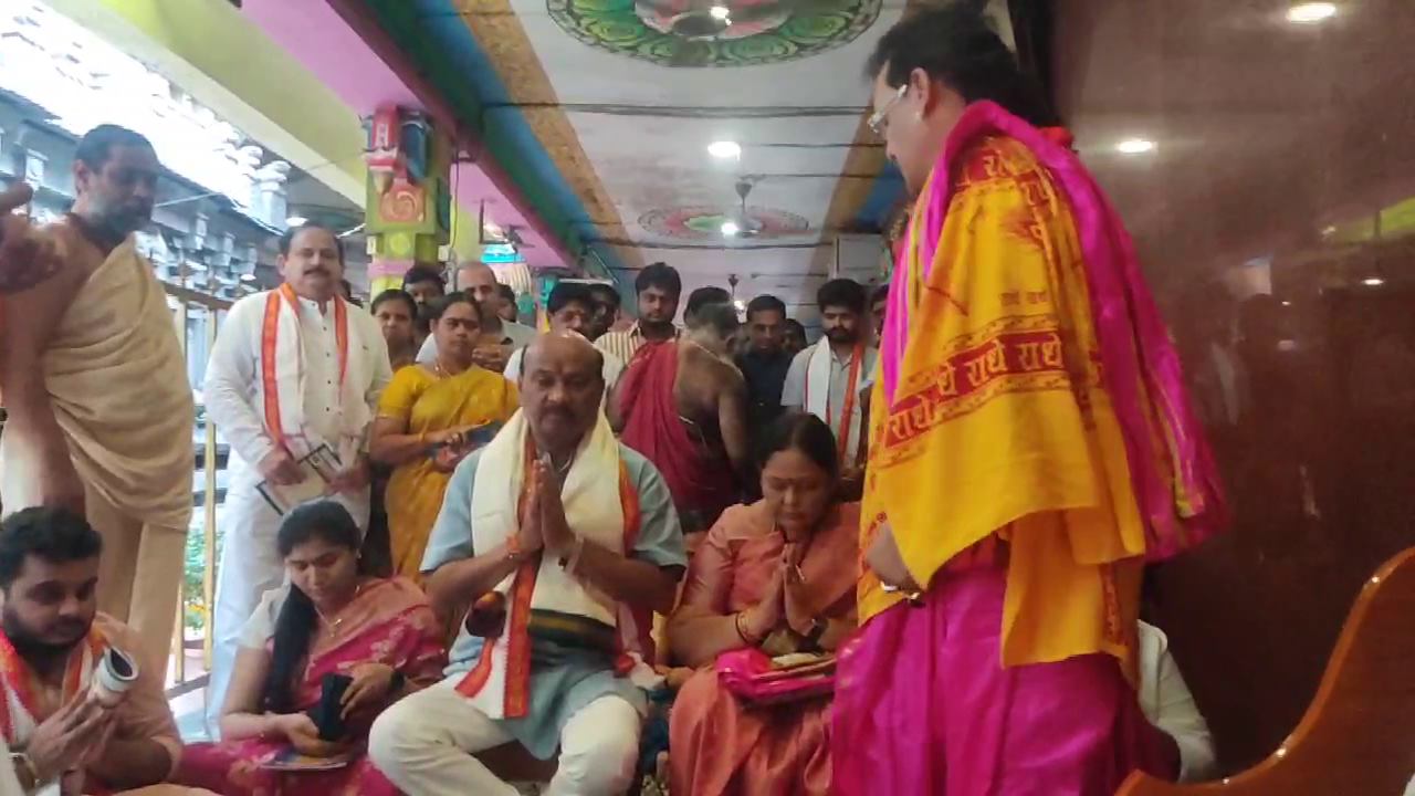 AP Speaker: దుర్గమ్మను దర్శించుకున్న ఏపీ అసెంబ్లీ స్పీకర్ అయ్యన్నపాత్రుడు