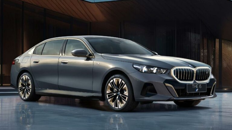 BMW 5 Series Long Wheelbase: బీఎండబ్ల్యూ నుంచి ఆ సిరీస్ కారు బుకింగ్స్ ప్రారంభం..