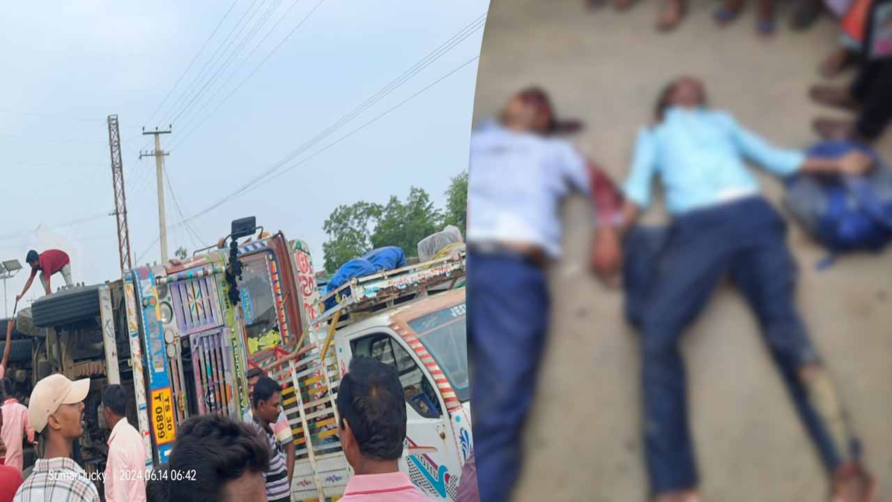 Tragedy: మహబూబాబాద్‌ లో విషాదం.. లారీ బోల్తాపడటంతో ఇద్దరు వ్యక్తులు మృతి