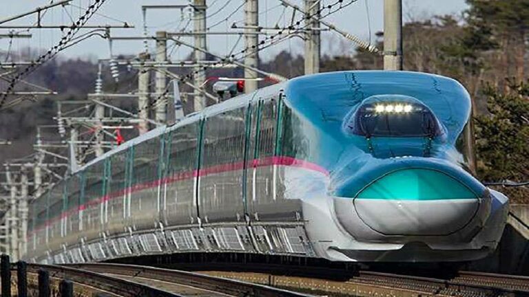 Bullet Trains: భారతదేశం అంతటా “బుల్లెట్ ట్రైన్స్”.. త్వరలో కేంద్రం అధ్యయనం..