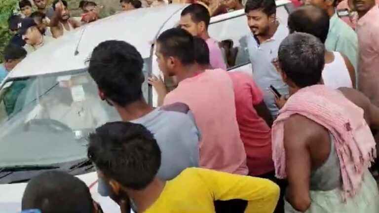 UGC-NET Paper Leak: పేపర్ లీక్‌ కేసు.. దర్యాప్తు చేస్తున్న సీబీఐ అధికారులపై దాడి..