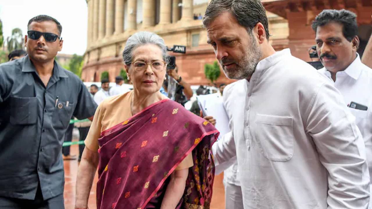 Emergency: ‘‘ఎమర్జెన్సీ’’పై రాష్ట్రపతి, స్పీకర్ కీలక వ్యాఖ్యలు.. కాంగ్రెస్ నిరసన..