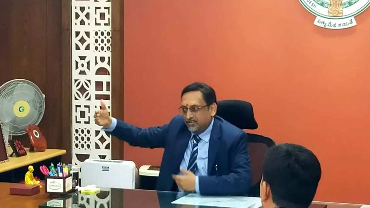 Andhra Pradesh: కేంద్ర ప్రాయోజిత పథకాల అమలుపై సీఎస్ నీరబ్‌కుమార్ ప్రసాద్ సమీక్ష