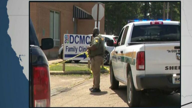 US: అమెరికాలో మళ్లీ కాల్పులు, ముగ్గురు మృతి