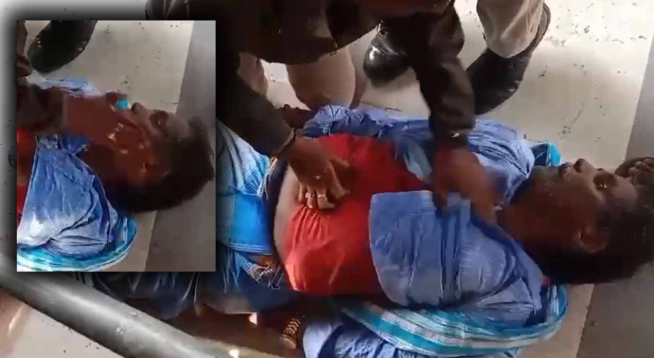 Fish prasadam: చేప ప్రసాదం పంపిణీలో విషాదం.. క్యూ లైన్‌ లో నిలబడ్డ వ్యక్తి మృతి..