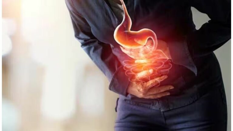 Gastric Problem: గ్యాస్ట్రిక్ సమస్యలతో పోరాడుతున్నారా.. ఇలా ట్రై చేయండి..