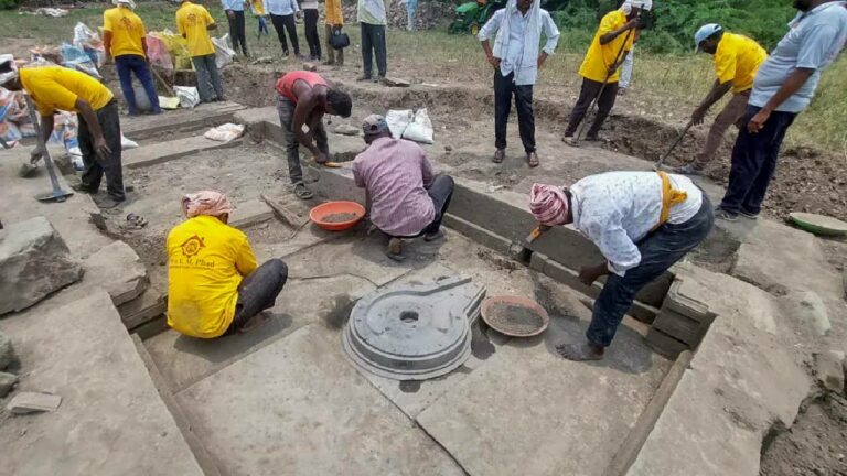 Lord Shiva: తవ్వకాల్లో బయటపడ్డ కళ్యాణి చాళుక్యుల నాటి శివుని ఆలయం..