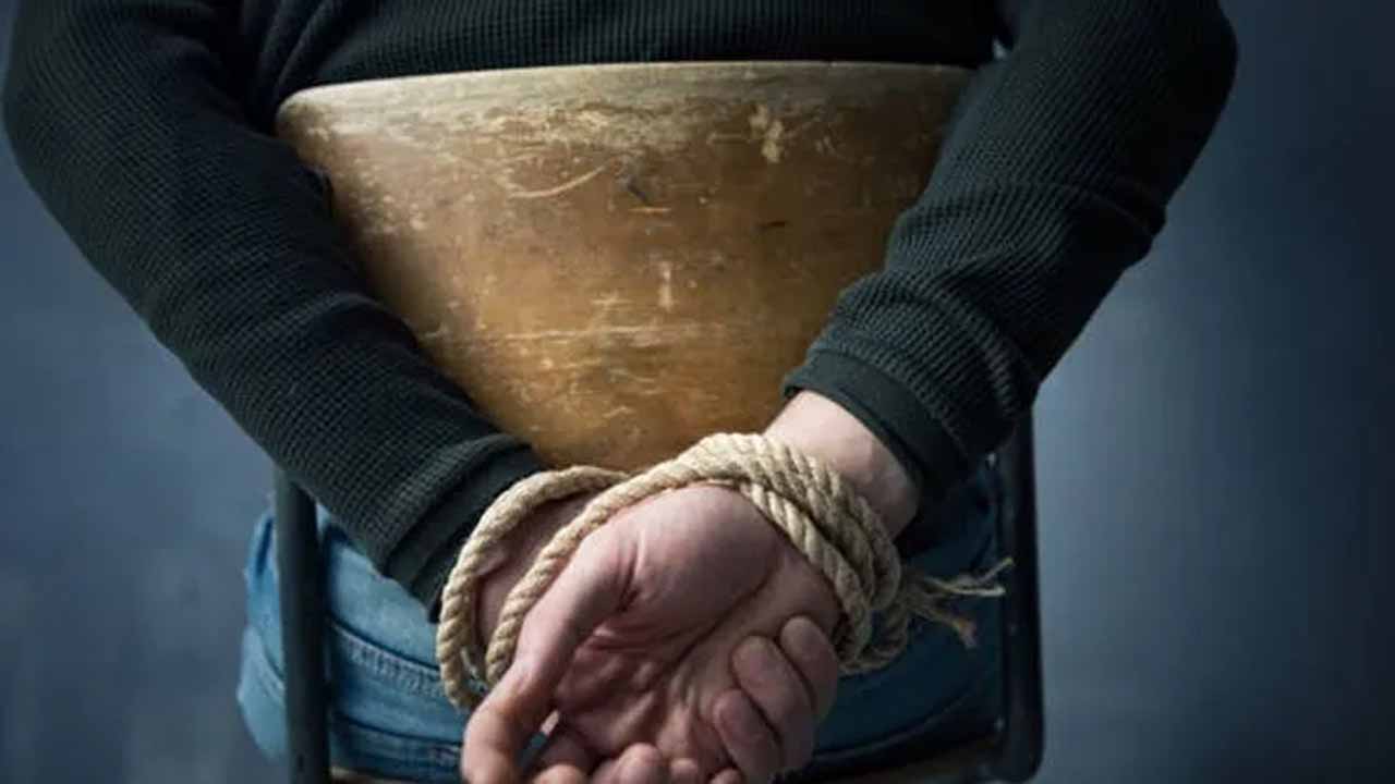 AP Crime: అల్లుడి కిడ్నాప్‌, హత్యకు స్కెచ్‌ వేసిన అత్త.. ట్విస్ట్‌ ఏంటంటే..?