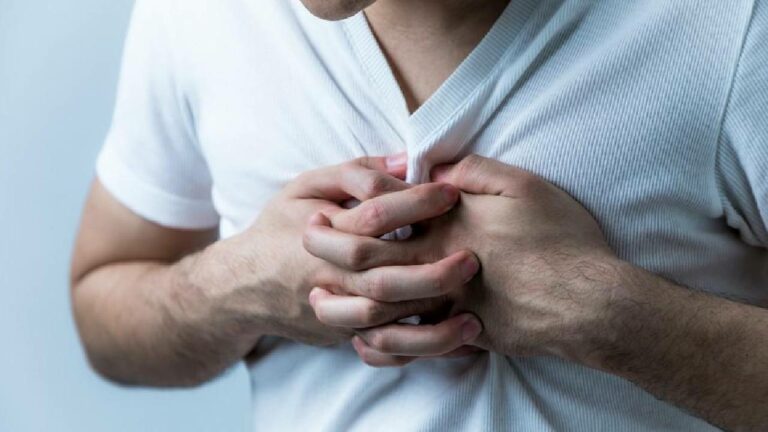 Heart Pain-Acidity: గుండెనొప్పి, ఎసిడిటీ వల్ల ఛాతిలో కలిగే బాధ మధ్య తేడా ఇదే..