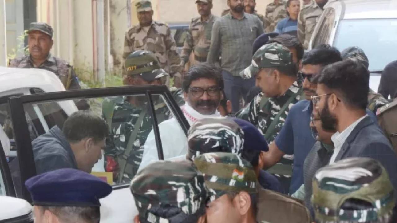 Hemant Soren: అయిదు నెలల తర్వాత జైలు నుంచి విడుదలైన మాజీ సీఎం..