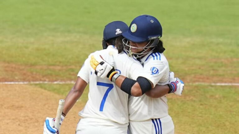 Ind v/s SA : మహిళల టెస్టులో తొలిసారిగా 600 పరుగులు.. దక్షిణాఫ్రికాపై టీమిండియా ప్రపంచ రికార్డు