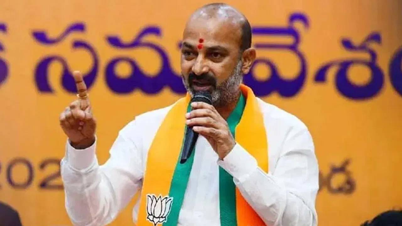 Bandi Sanjay Kumar: ఈ బాధ్యత కరీంనగర్ ప్రజల బిక్ష..బండి సంజయ్ ఎమోషనల్ కామెంట్స్